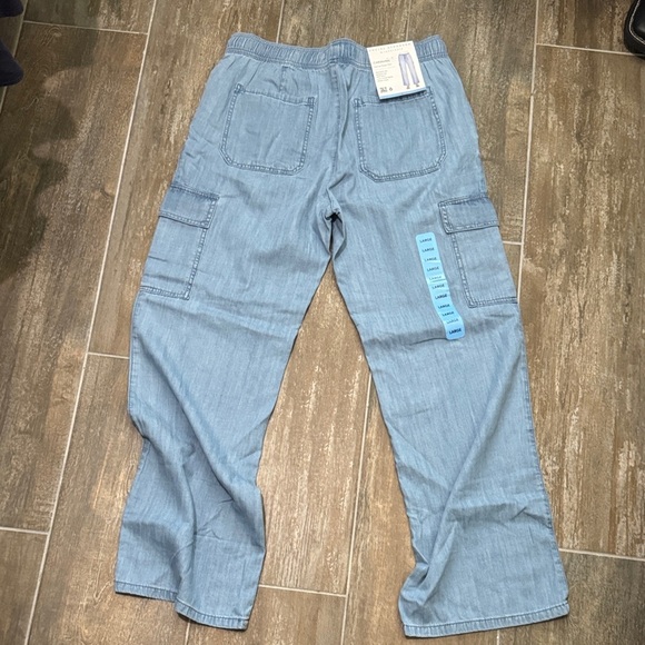 Women's Light Blue Wide Leg Cargo Pants - Picture 9 of 10